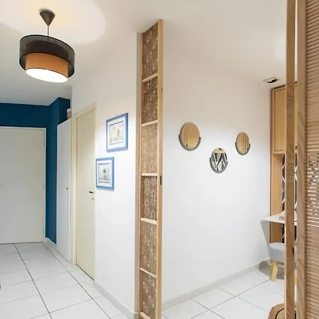Appartement C16 - 2 Bdr Rue Antibes 4 Min Palais Festivals - Ac & Terrace à Cannes Extérieur photo