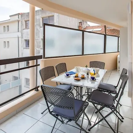 Appartement C16 - 2 Bdr Rue Antibes 4 Min Palais Festivals - Ac & Terrace à Cannes Extérieur photo
