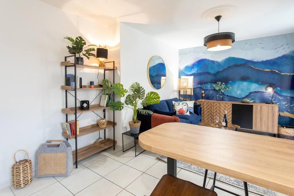 C16 - 2 Bdr Rue Antibes 4 Min Palais Festivals - Ac & Terrace Appartement Cannes